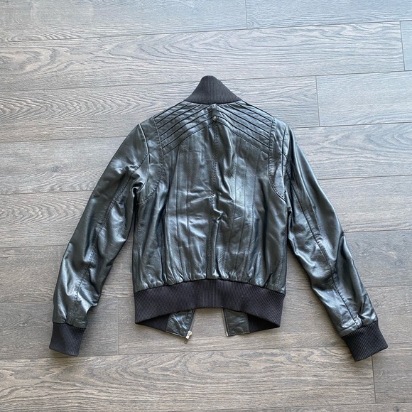 Leather jacket - Danier - Picture 2 of 4